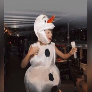 Meet your Posher, Saisha